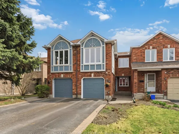 82 Westpointe Cres, Ottawa, ON K2G 5Y8