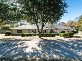 3850 Hartlee Field Rd, Denton, TX 76208