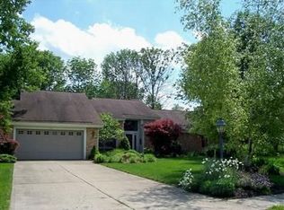 781 Highpoint Dr, Springboro, OH 45066