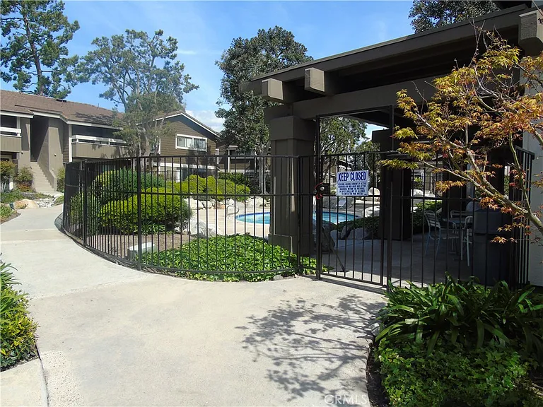 148 Streamwood — Photo 12