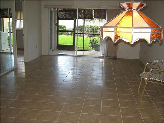 3rd image of 2522 Clubhouse Dr Unit 104