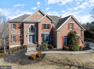 8 Poplar Rd, Chadds Ford, PA 19317