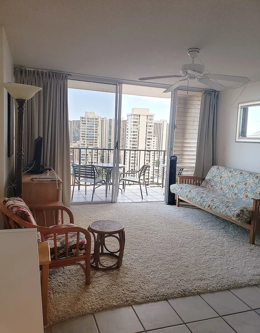 Studio, 364 sqft, $1,850 — Photo 1