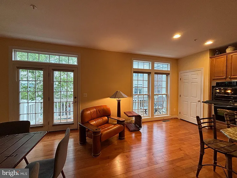 8006 Reserve Way — Photo 16