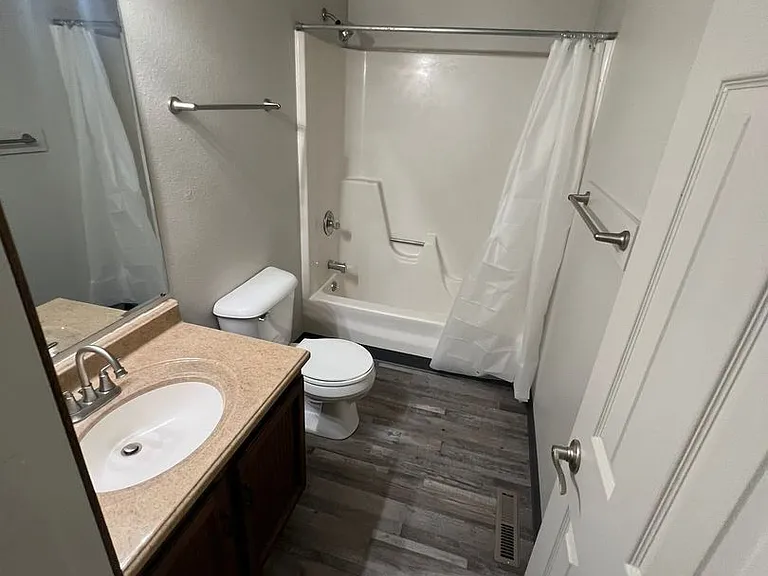 3222 Lincoln Way #7 — Photo 22