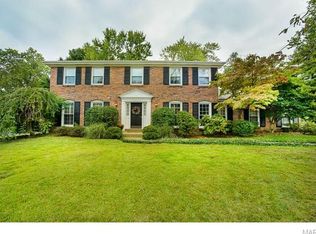 12384 Ironstone Rd, Saint Louis, MO 63131