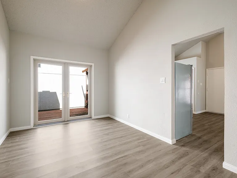 14118 George Rd — Photo 10