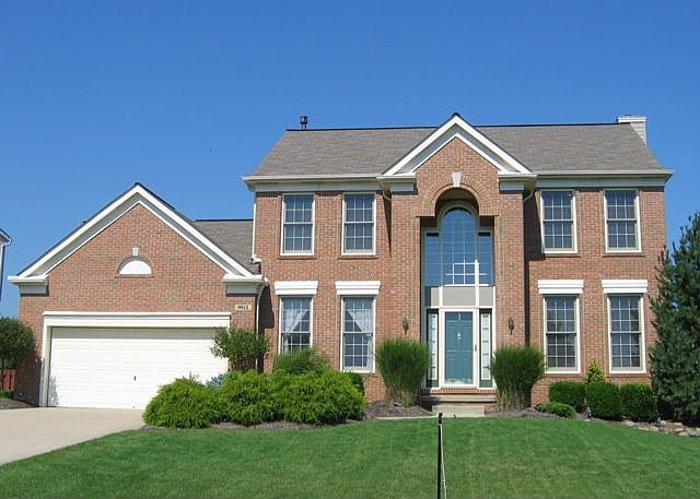 Immaculate 3 BR/3.5 BA brick front colonial in the Meadows of Ethan's Green