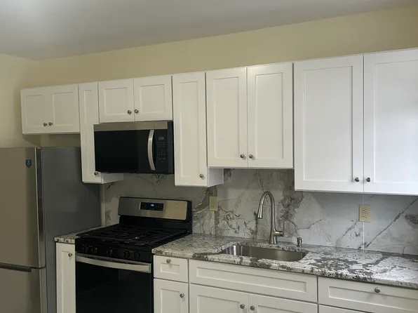 1204 67th Street image 3 of 7