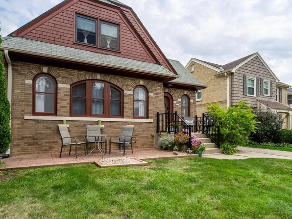 2524 Lefeber AVENUE, Wauwatosa, WI 53213