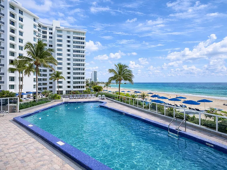 3700 Galt Ocean Dr #804 — Photo 37