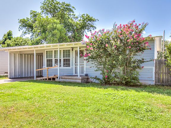 4th image of 3106 Guadalupe St