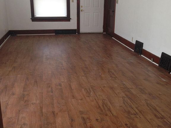 2nd image of 4278 Wirt St