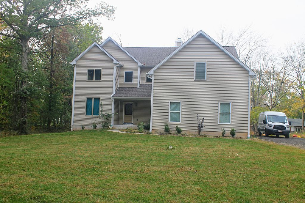 260 Elmhurst Ave - Property Image