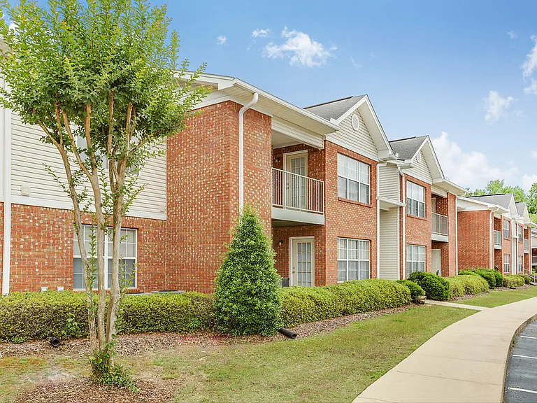 Forest Trail Apartment Homes — Photo 44