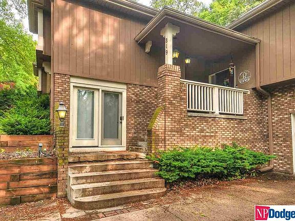 2nd image of 819 Hidden Hills Dr