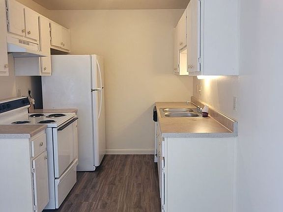 4th image of 3222 N Talbot Ave APT 7