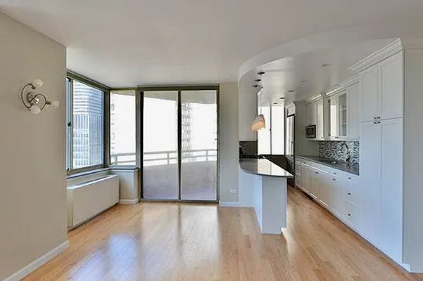 Rented by T&T Real Estate | media 18