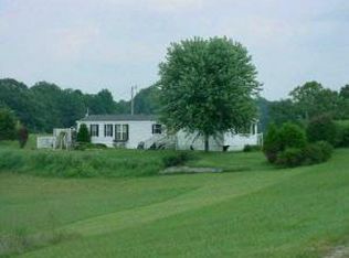 1383 Hollace Chastain Rd, Mitchell, IN 47446