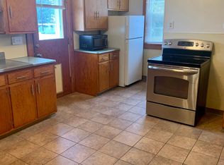 627 Pleasant Ave, Peckville, PA 18452