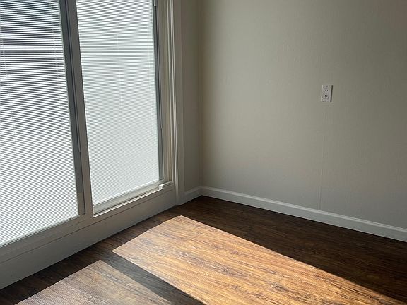 3rd image of 155 S Harlan St