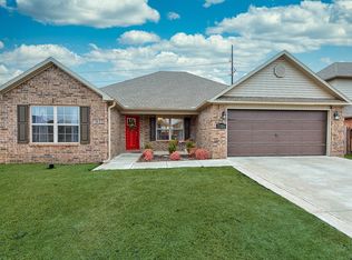 7326 Devonshire Ave, Springdale, AR 72762