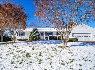 21 Susan Ln, Meriden, CT 06450