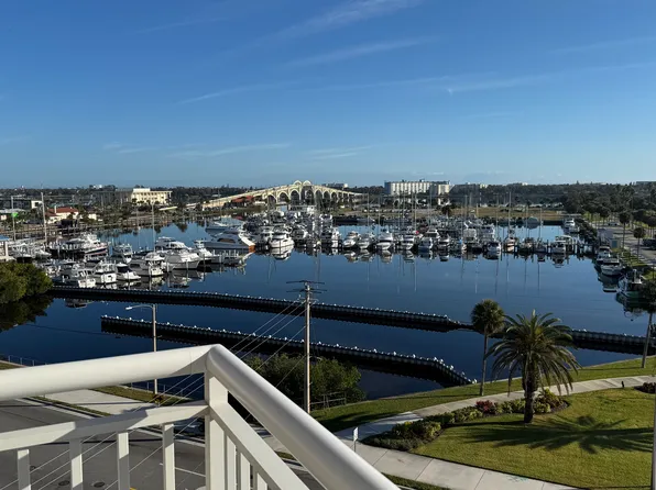 404 S Beach St, Daytona Beach, FL