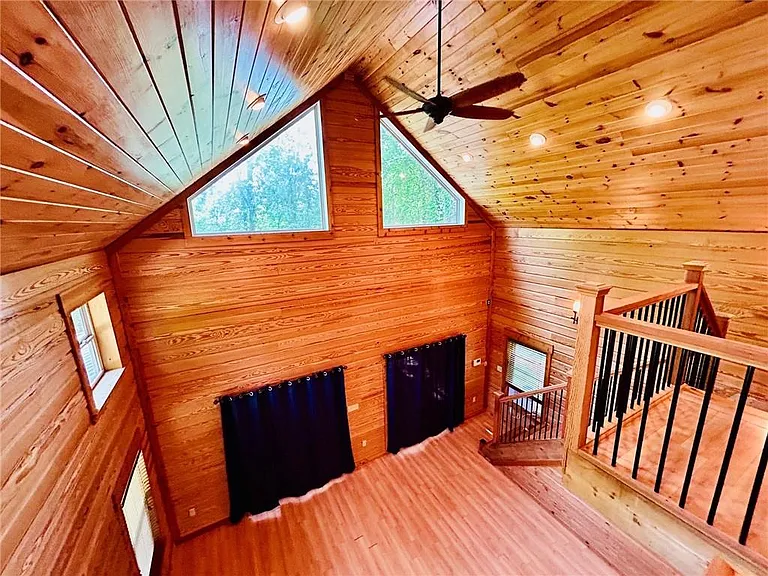 4067 Fincher Dr — Photo 8