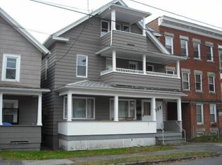 32 9th St #1, Derby, CT 06418