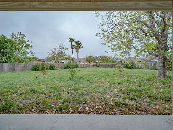 2nd image of 2120 Harbor Ct