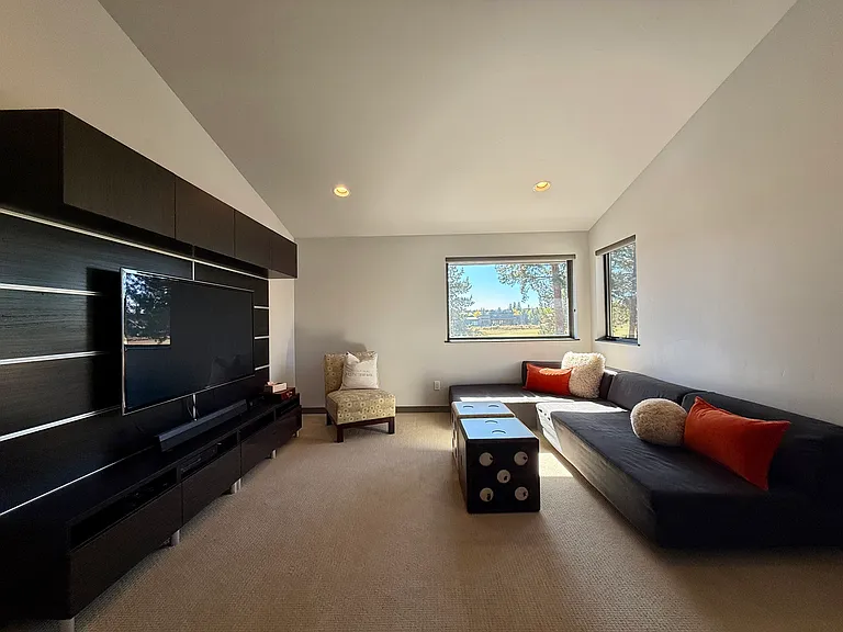 61557 Hosmer Lake Dr — Photo 28