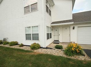 11000B Primrose Pl, Poplar Grove, IL 61065