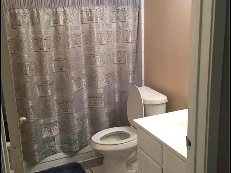 1070 Cloverbrook St — Photo 16