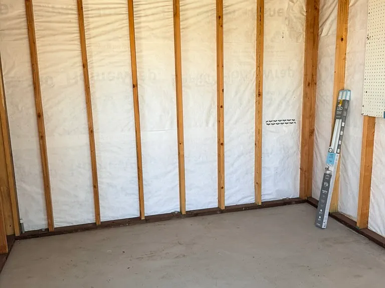 205 Gloxina St — Photo 15