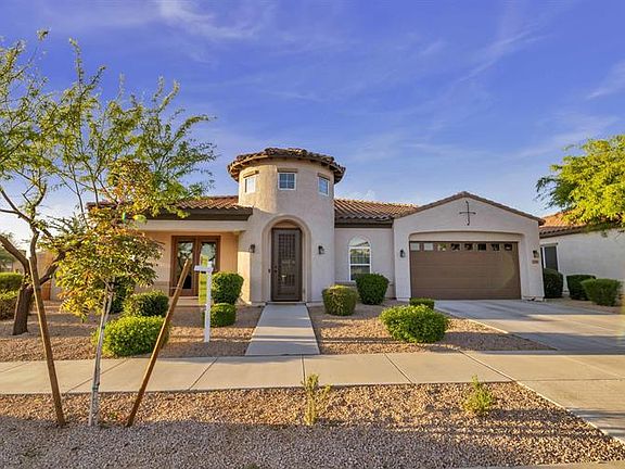 3rd image of 22126 E Creekside Dr