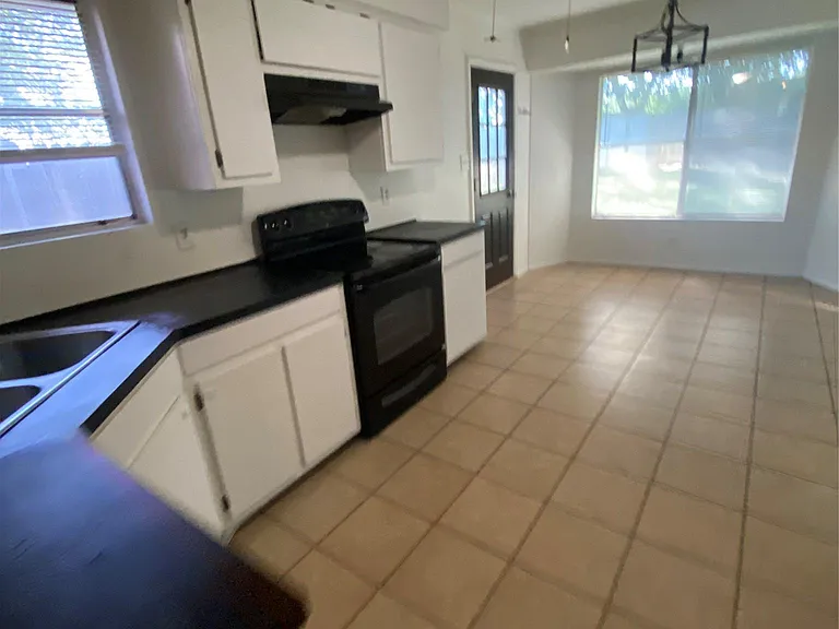1508 No Mor Cv — Photo 30