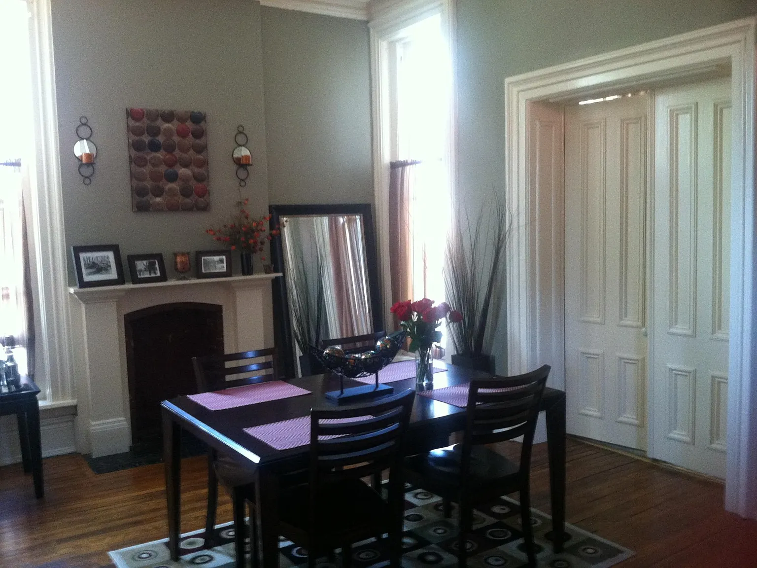 2 bed, 1200 sqft, $1,300 — Photo 2