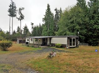 1572 SW Old Clifton Rd, Pt Orchard, WA 98367