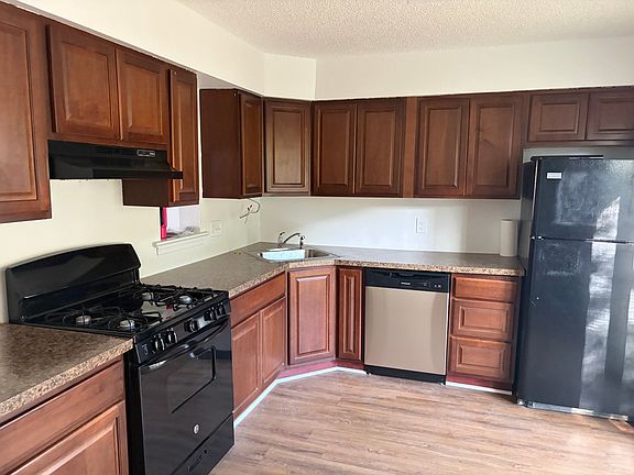 2nd image of 225 W Leeds Ave APT 41