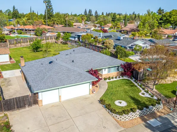 3995 Rochdale Dr, Carmichael, CA 95608