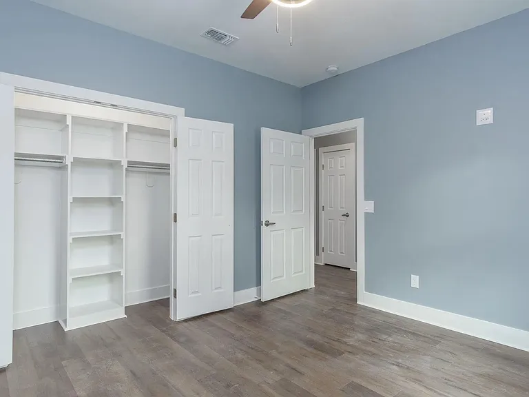 1306 Oden St — Photo 16