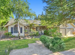 10100 Snowy Owl Way, Auburn, CA 95603