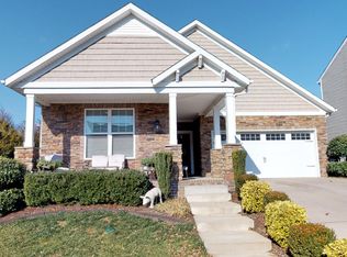 1720 Stonewater Dr, Hermitage, TN 37076
