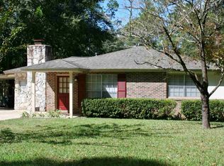 1556 Pine View Dr, Tallahassee, FL 32301