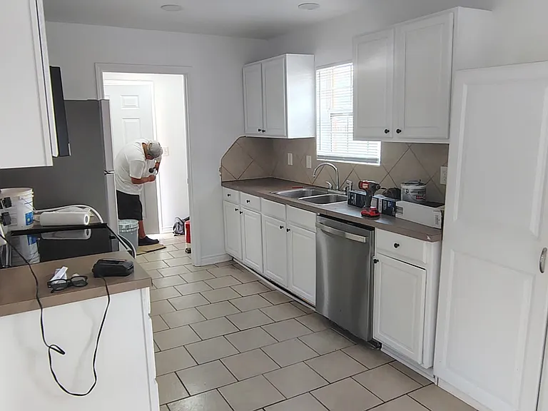 103 Whippoorwill Ave — Photo 1