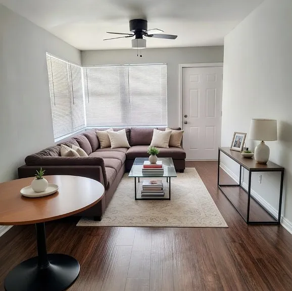 5833 W Irving Park Rd #1R — Photo 4