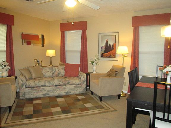 3rd image of 2307 E Mimosa Ave
