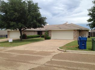 638 Park Place Dr, Hewitt, TX 76643