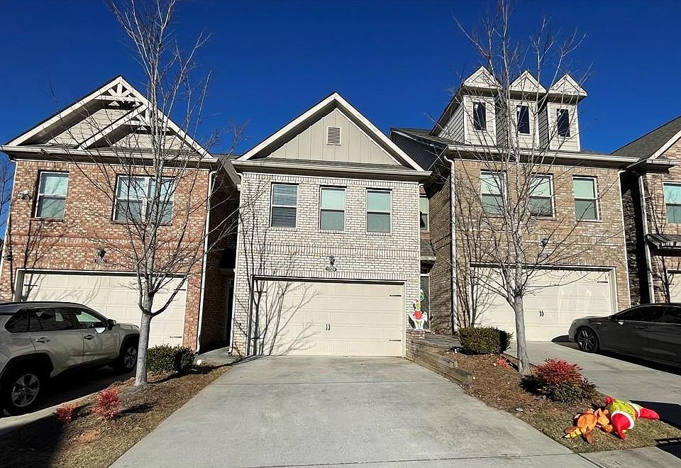 1st image of 10584 Naramore Ln